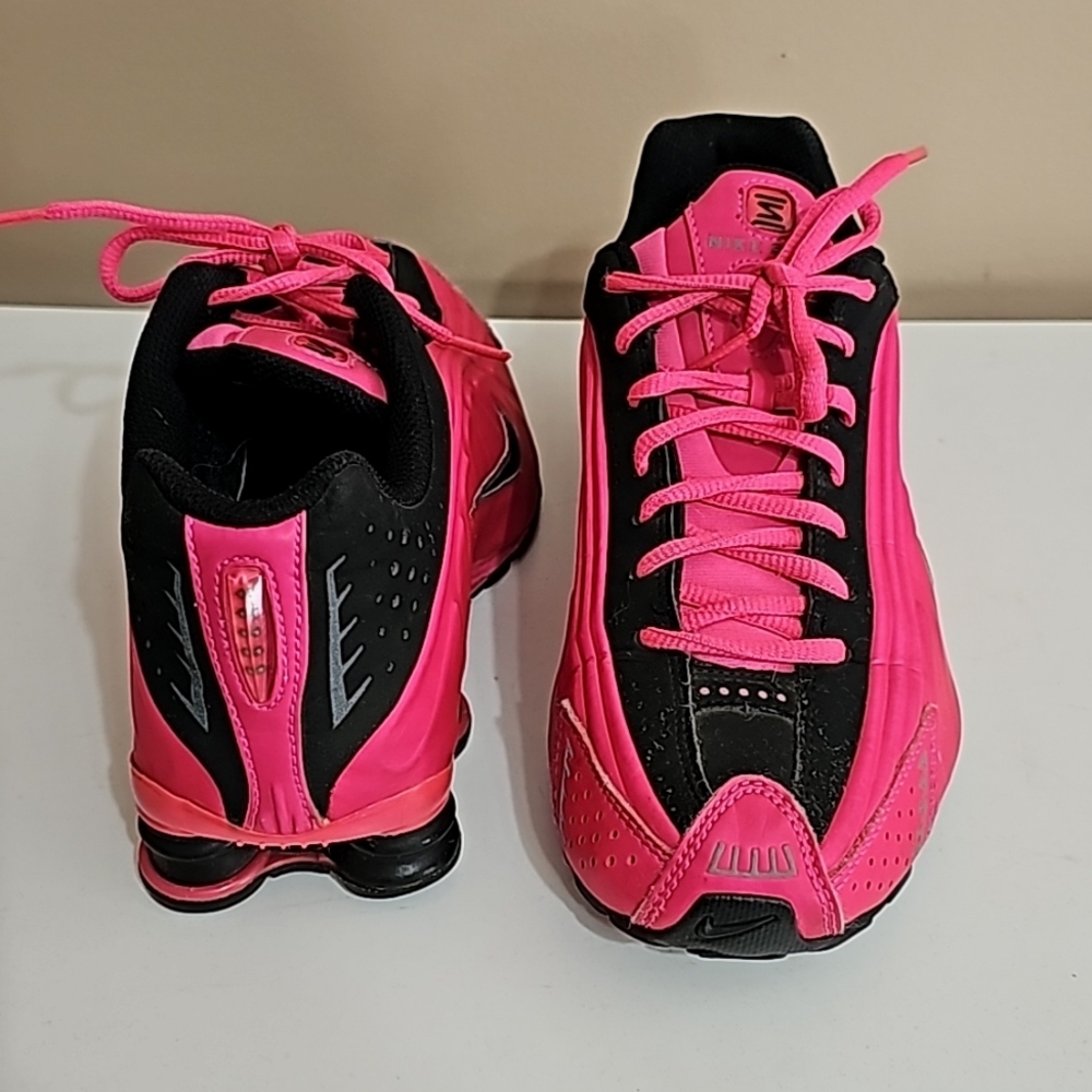 Nike Shox R4 Magenta/Black